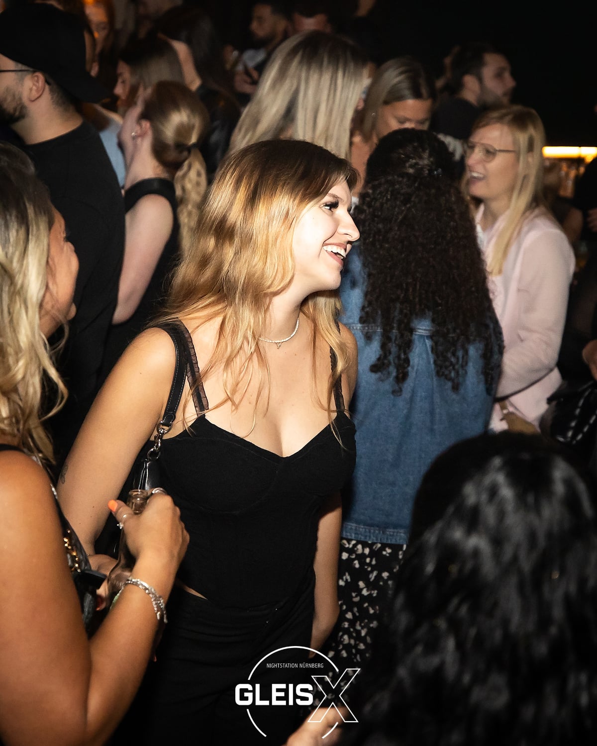 Gleis X Opening 18.09.26 – Bild 8